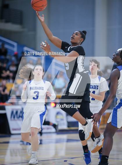 Thumbnail 1 in Palisades vs Carson (CIF LACS D1 Finals) photogallery.
