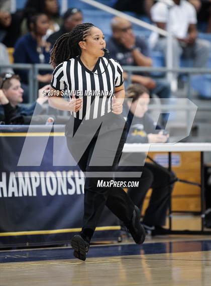 Thumbnail 3 in Palisades vs Carson (CIF LACS D1 Finals) photogallery.