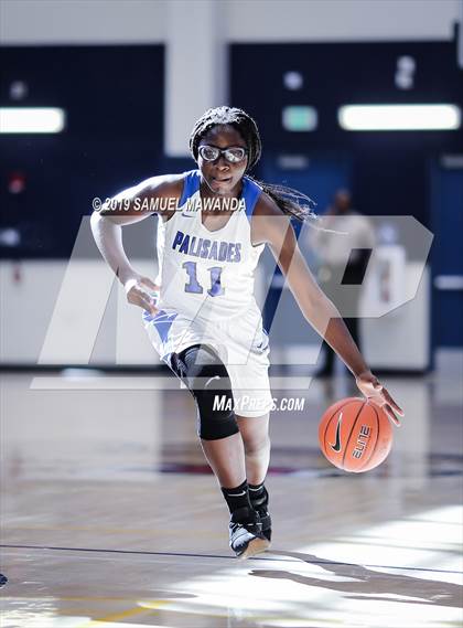 Thumbnail 3 in Palisades vs Carson (CIF LACS D1 Finals) photogallery.