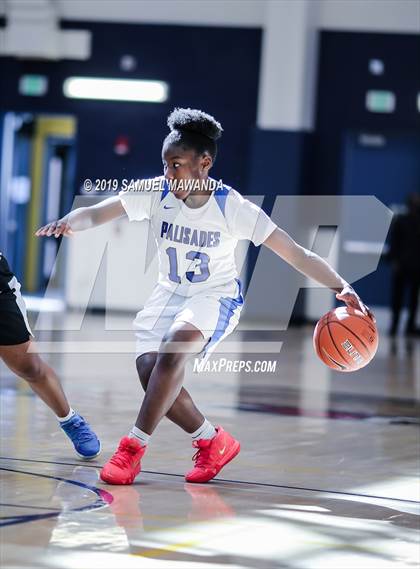 Thumbnail 3 in Palisades vs Carson (CIF LACS D1 Finals) photogallery.