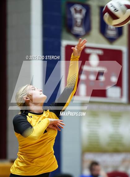 Thumbnail 1 in JV: Campbellsville @ Marion County photogallery.