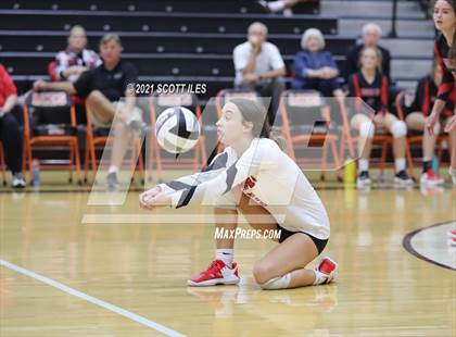 Thumbnail 3 in Logan Elm @ Amanda-Clearcreek photogallery.