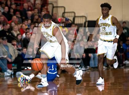 Thumbnail 2 in Althoff Catholic vs. East St. Louis photogallery.