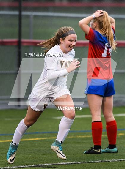 Thumbnail 3 in Victor Central @ Fairport (Section 5 Quarterfinal Playoff) photogallery.
