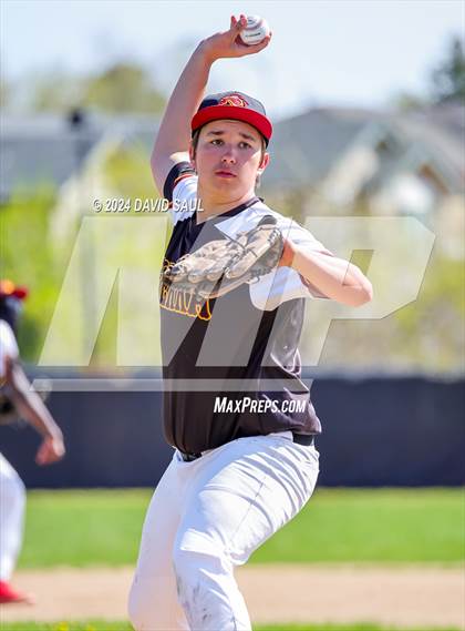 Thumbnail 3 in Sand Creek @ Sierra photogallery.