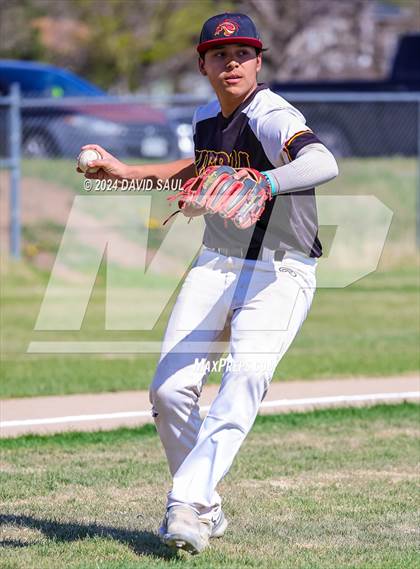 Thumbnail 3 in Sand Creek @ Sierra photogallery.