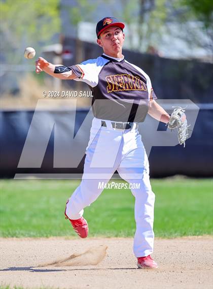 Thumbnail 1 in Sand Creek @ Sierra photogallery.