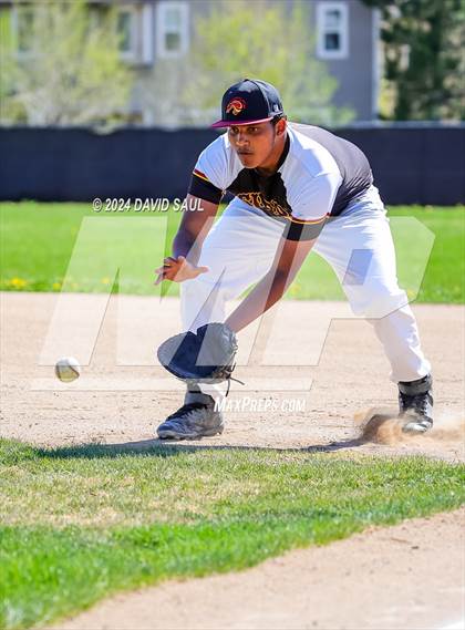 Thumbnail 1 in Sand Creek @ Sierra photogallery.