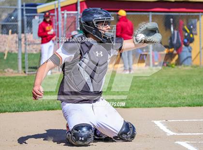 Thumbnail 3 in Sand Creek @ Sierra photogallery.