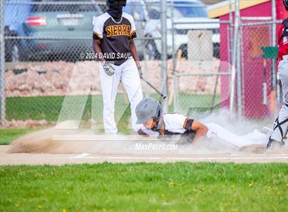 Thumbnail 3 in Sand Creek @ Sierra photogallery.