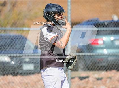 Thumbnail 1 in Sand Creek @ Sierra photogallery.