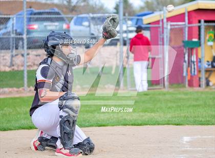 Thumbnail 2 in Sand Creek @ Sierra photogallery.