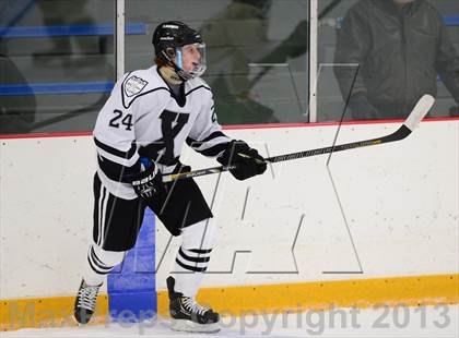 Thumbnail 3 in Notre Dame-West Haven vs. Xavier (West Haven Christmas Tournament) photogallery.