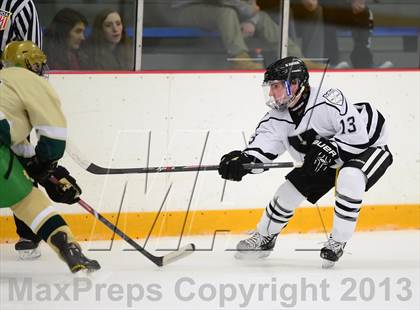 Thumbnail 3 in Notre Dame-West Haven vs. Xavier (West Haven Christmas Tournament) photogallery.