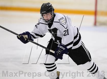 Thumbnail 3 in Notre Dame-West Haven vs. Xavier (West Haven Christmas Tournament) photogallery.