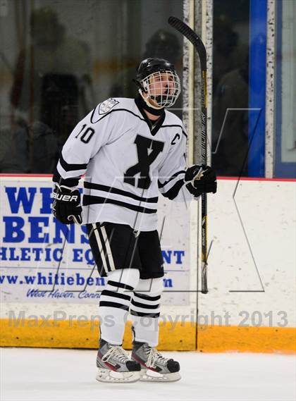 Thumbnail 2 in Notre Dame-West Haven vs. Xavier (West Haven Christmas Tournament) photogallery.