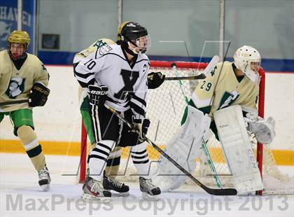 Thumbnail 2 in Notre Dame-West Haven vs. Xavier (West Haven Christmas Tournament) photogallery.