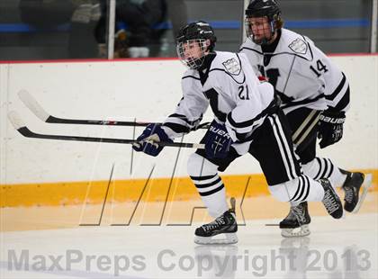 Thumbnail 2 in Notre Dame-West Haven vs. Xavier (West Haven Christmas Tournament) photogallery.