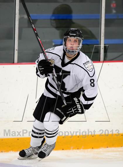 Thumbnail 3 in Notre Dame-West Haven vs. Xavier (West Haven Christmas Tournament) photogallery.