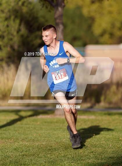 Thumbnail 1 in CHSAA 5A Region 4 Cross Country Meet  photogallery.