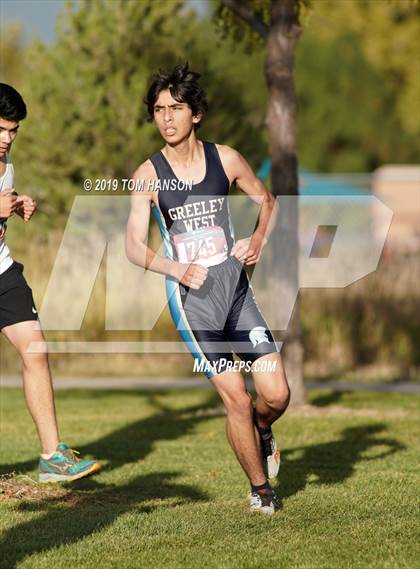 Thumbnail 1 in CHSAA 5A Region 4 Cross Country Meet  photogallery.