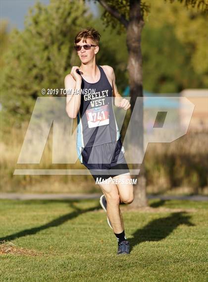 Thumbnail 2 in CHSAA 5A Region 4 Cross Country Meet  photogallery.