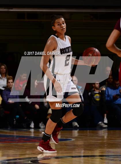 Thumbnail 2 in Ossining vs. Albertus Magnus (Section 1 Class AA Final) photogallery.