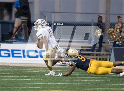 Thumbnail 3 in St Thomas Aquinas vs. St John Bosco photogallery.