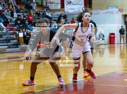 Thumbnail 3 in North Central vs Avon (Paul Loggan Memorial Invitational) photogallery.