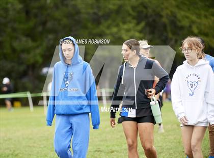 Thumbnail 1 in JV: New World Fall Spectacular photogallery.
