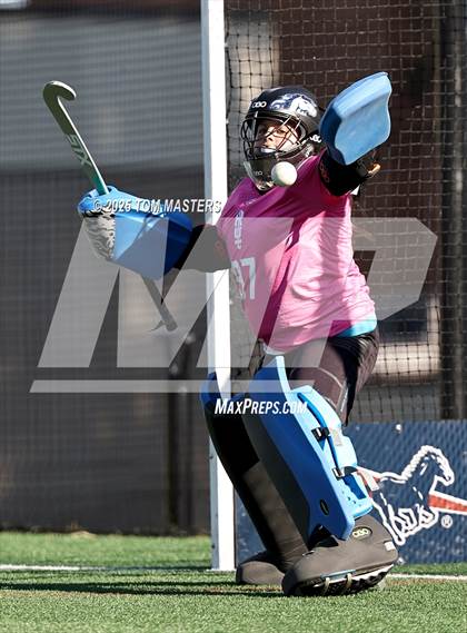 Thumbnail 1 in Marvin Ridge @ Providence Day photogallery.