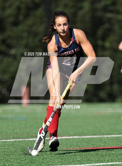 Thumbnail 1 in Marvin Ridge @ Providence Day photogallery.