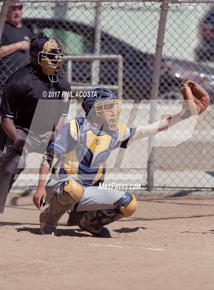 Thumbnail 2 in Eagle Rock vs Franklin photogallery.