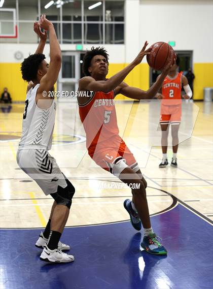 Thumbnail 3 in Salesian College Preparatory vs. Central (CIF D2 NorCal First Round) photogallery.