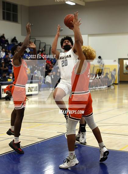 Thumbnail 3 in Salesian College Preparatory vs. Central (CIF D2 NorCal First Round) photogallery.