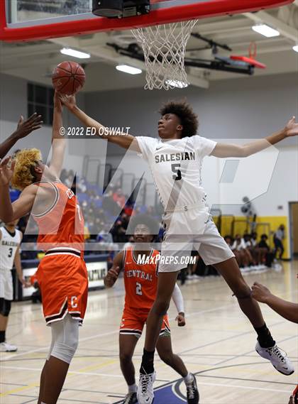 Thumbnail 1 in Salesian College Preparatory vs. Central (CIF D2 NorCal First Round) photogallery.