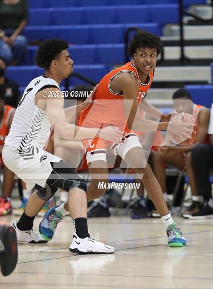 Thumbnail 3 in Salesian College Preparatory vs. Central (CIF D2 NorCal First Round) photogallery.