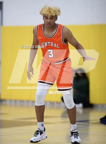 Thumbnail 3 in Salesian College Preparatory vs. Central (CIF D2 NorCal First Round) photogallery.