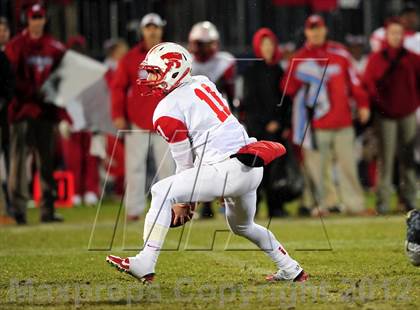 Thumbnail 3 in Norwich Free Academy vs. Xavier (CIAC Class LL Final) photogallery.