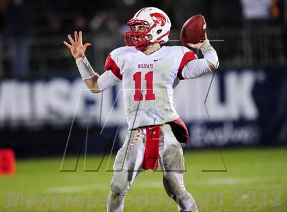 Thumbnail 1 in Norwich Free Academy vs. Xavier (CIAC Class LL Final) photogallery.