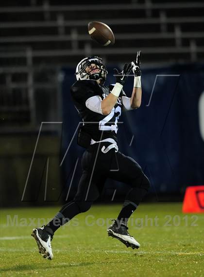 Thumbnail 3 in Norwich Free Academy vs. Xavier (CIAC Class LL Final) photogallery.