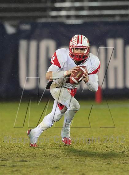 Thumbnail 2 in Norwich Free Academy vs. Xavier (CIAC Class LL Final) photogallery.