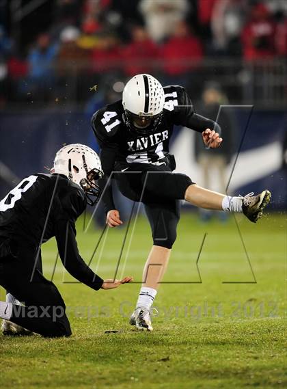 Thumbnail 2 in Norwich Free Academy vs. Xavier (CIAC Class LL Final) photogallery.