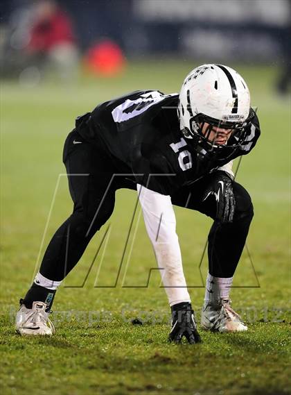Thumbnail 2 in Norwich Free Academy vs. Xavier (CIAC Class LL Final) photogallery.