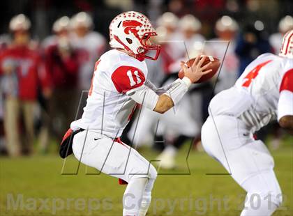 Thumbnail 1 in Norwich Free Academy vs. Xavier (CIAC Class LL Final) photogallery.