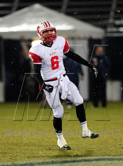 Thumbnail 1 in Norwich Free Academy vs. Xavier (CIAC Class LL Final) photogallery.
