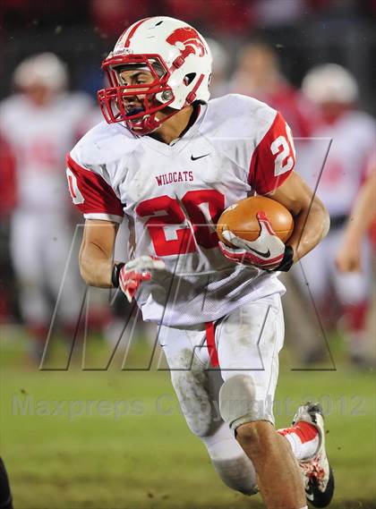 Thumbnail 2 in Norwich Free Academy vs. Xavier (CIAC Class LL Final) photogallery.