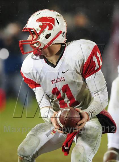 Thumbnail 1 in Norwich Free Academy vs. Xavier (CIAC Class LL Final) photogallery.