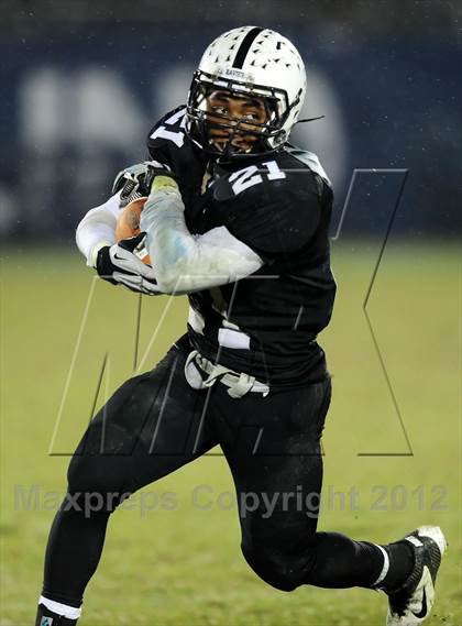 Thumbnail 1 in Norwich Free Academy vs. Xavier (CIAC Class LL Final) photogallery.