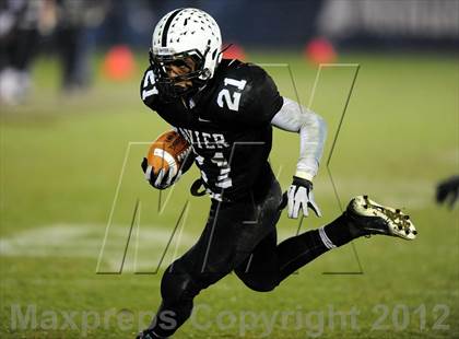 Thumbnail 3 in Norwich Free Academy vs. Xavier (CIAC Class LL Final) photogallery.